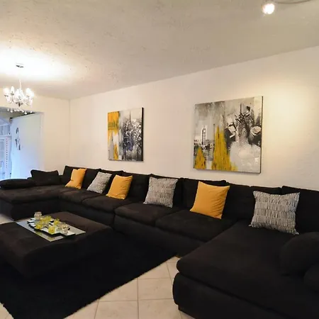 Tenerife Holiday Lounge Apartment Chayofa